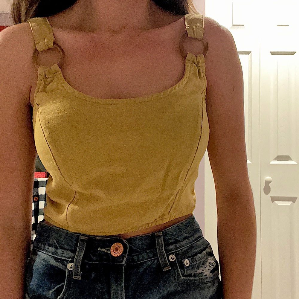 American Eagle xs mustard yellow tank cropped